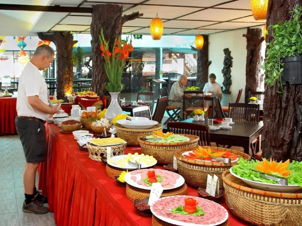 Hoi An Lantern Hotel 3*, Hội An